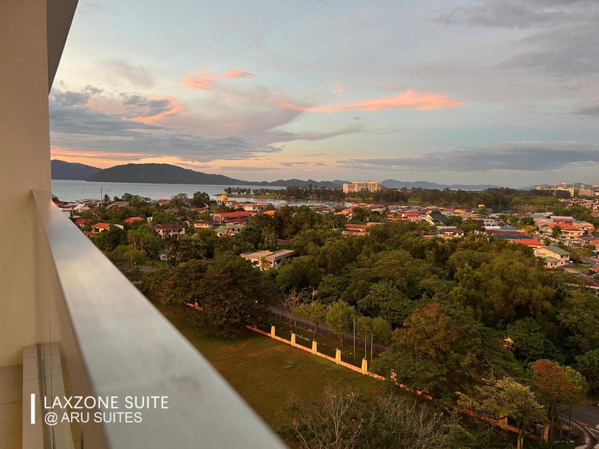 Arusuites Tanjung Aru Kota Kinabalu - Laxzone Suite Exterior photo