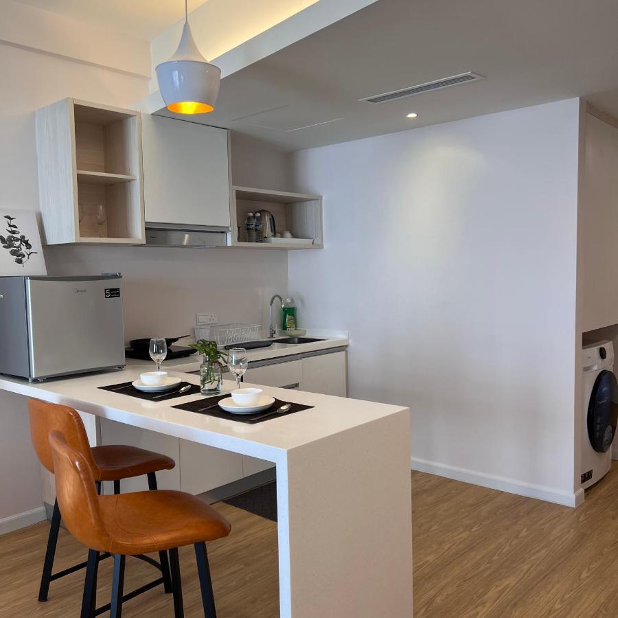 Arusuites Tanjung Aru Kota Kinabalu - Laxzone Suite Exterior photo