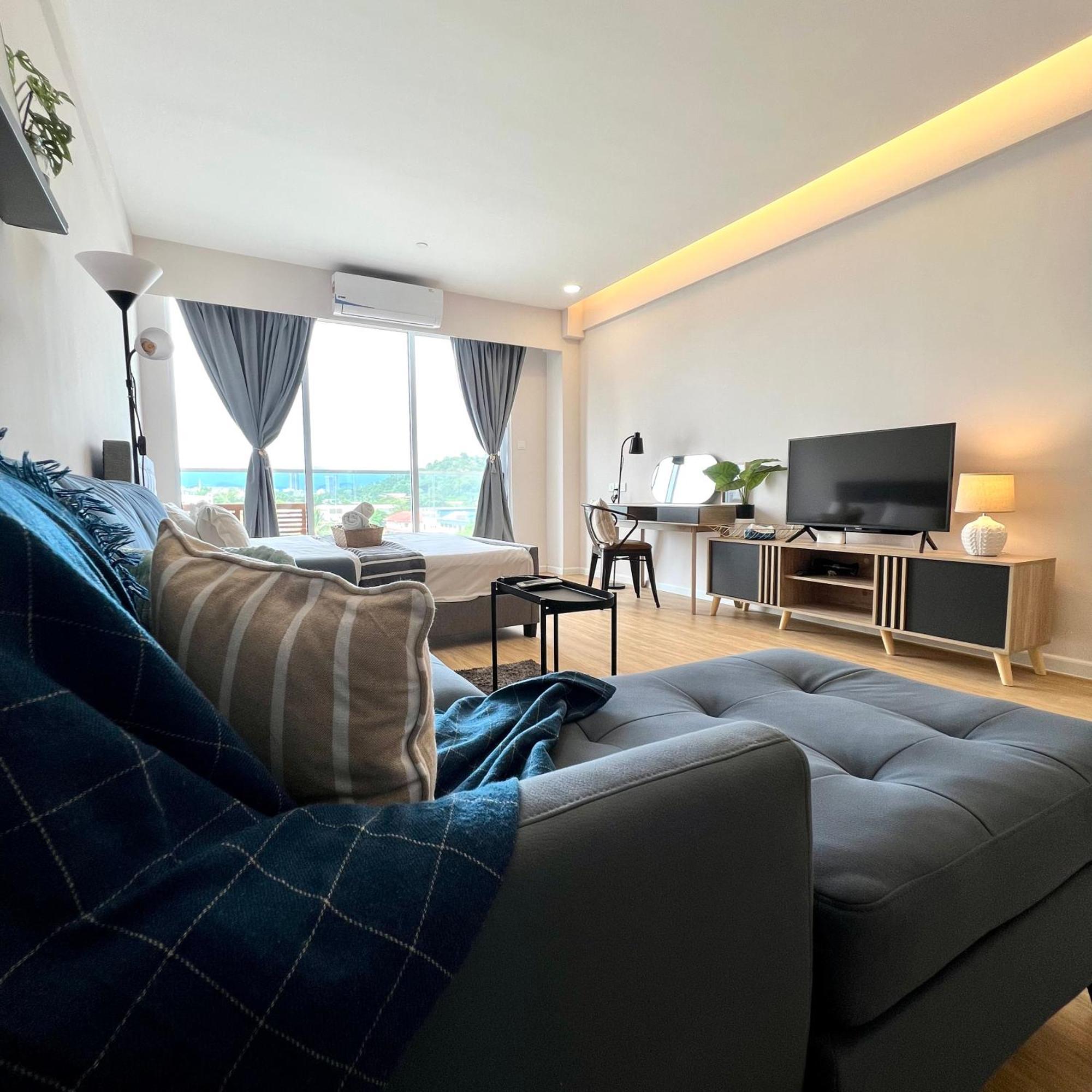 Arusuites Tanjung Aru Kota Kinabalu - Laxzone Suite Exterior photo